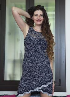 Naughty Mom playing with herself at Mature.nl